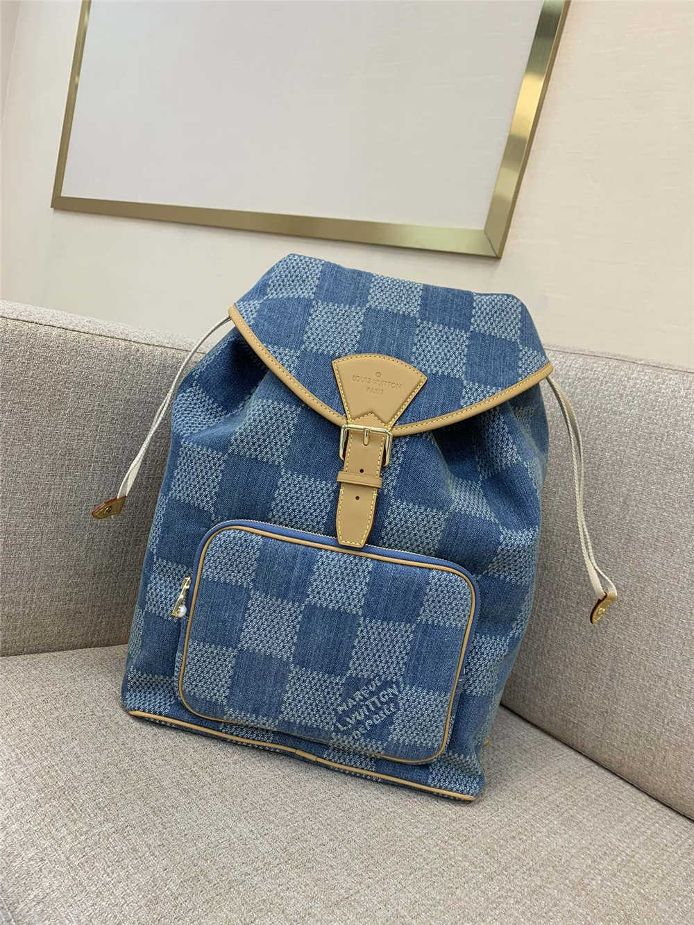 Louis Vuitton MONTSOURIS N40708  size：32x40x19cm 2025 new 